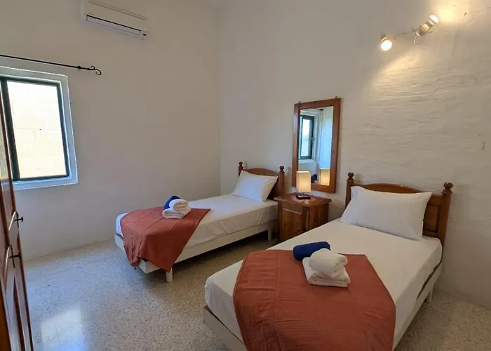Сasa de vacaciones Gozitan Charm In With Pool Xagħra